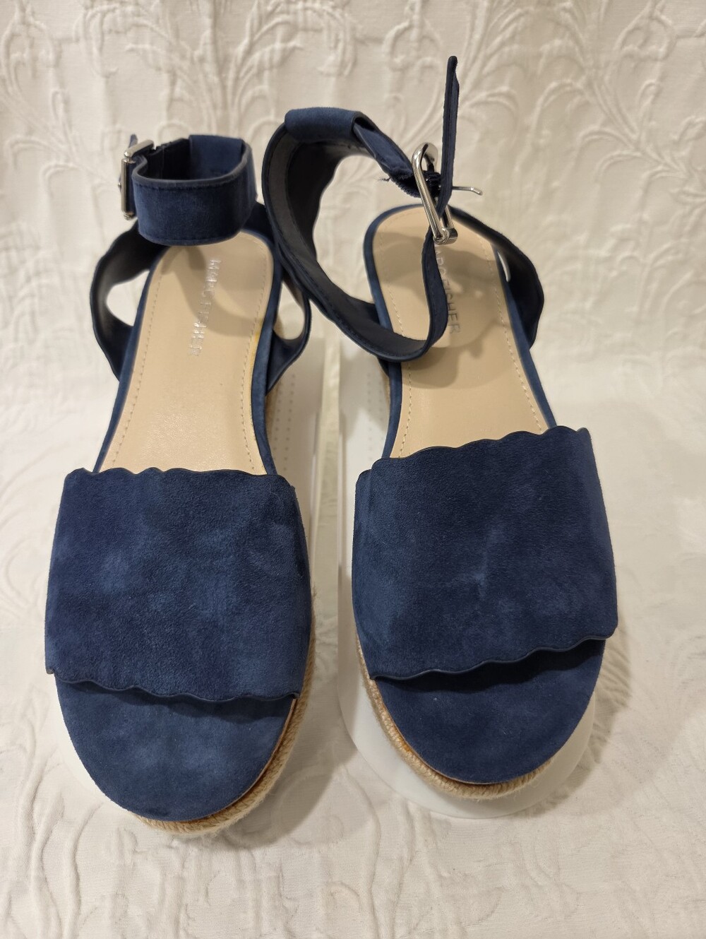 Marc Fisher Women’s Navy Suede Ankle Strap Sandals US 6.5